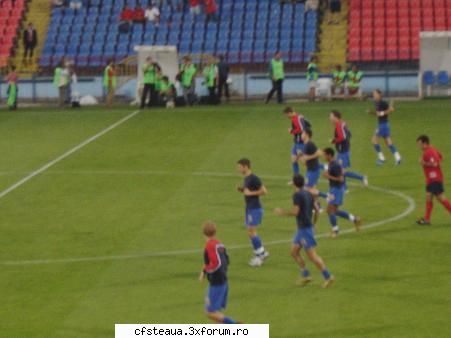 FOTOGRAFII de Suporter - Cateva fotografii de la meciul din turul 3 - Suporter ros-albastru