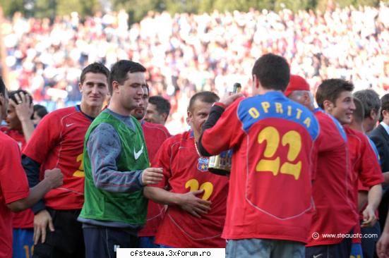 Propuneri Jucatori - Sper sa nu plece juktori de la Steaua!vreau ca - Jucatori